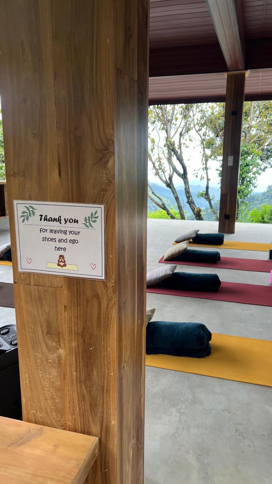 Gaia Ella Ecolodge And Yoga Centre Ngoại thất bức ảnh