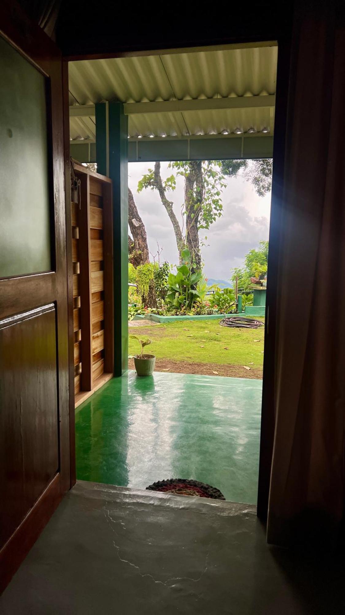 Gaia Ella Ecolodge And Yoga Centre Ngoại thất bức ảnh